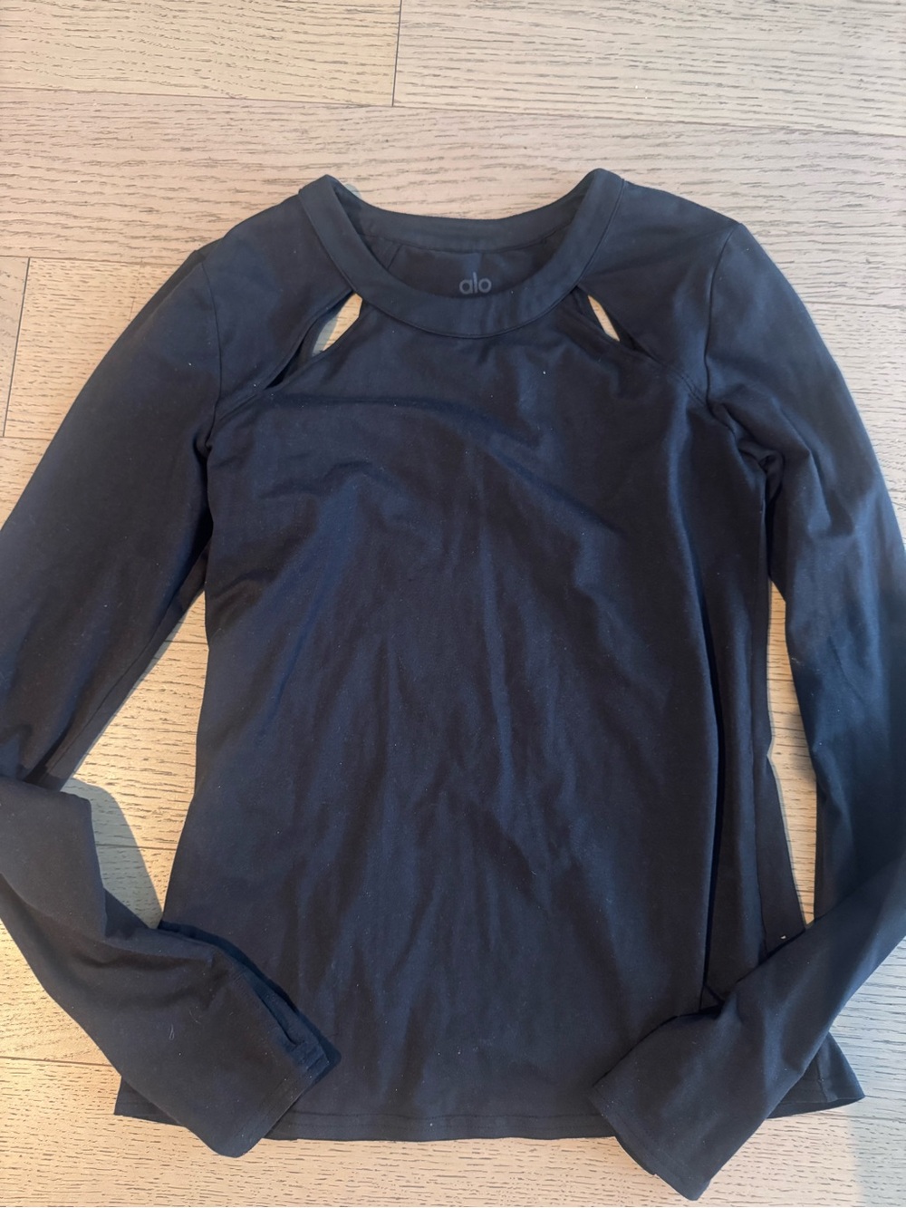 ALO yoga top